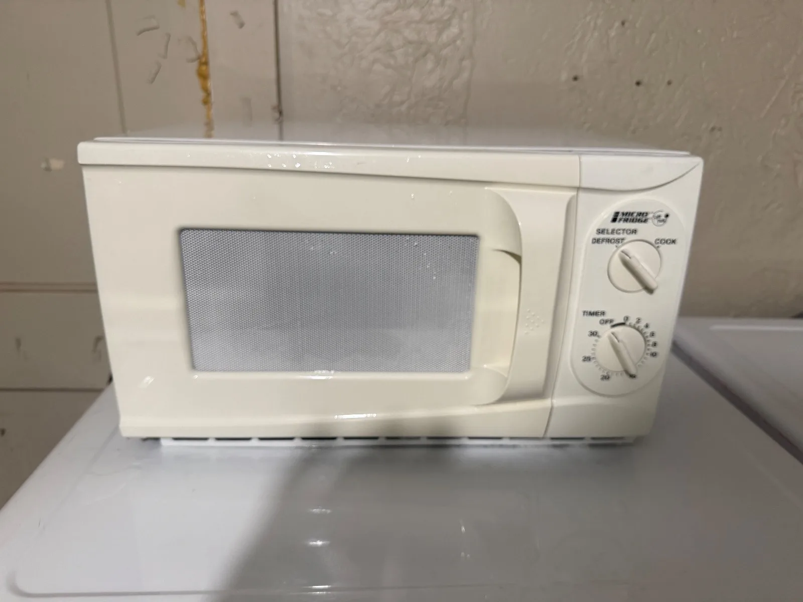 Vendo microwave en buena condiciones