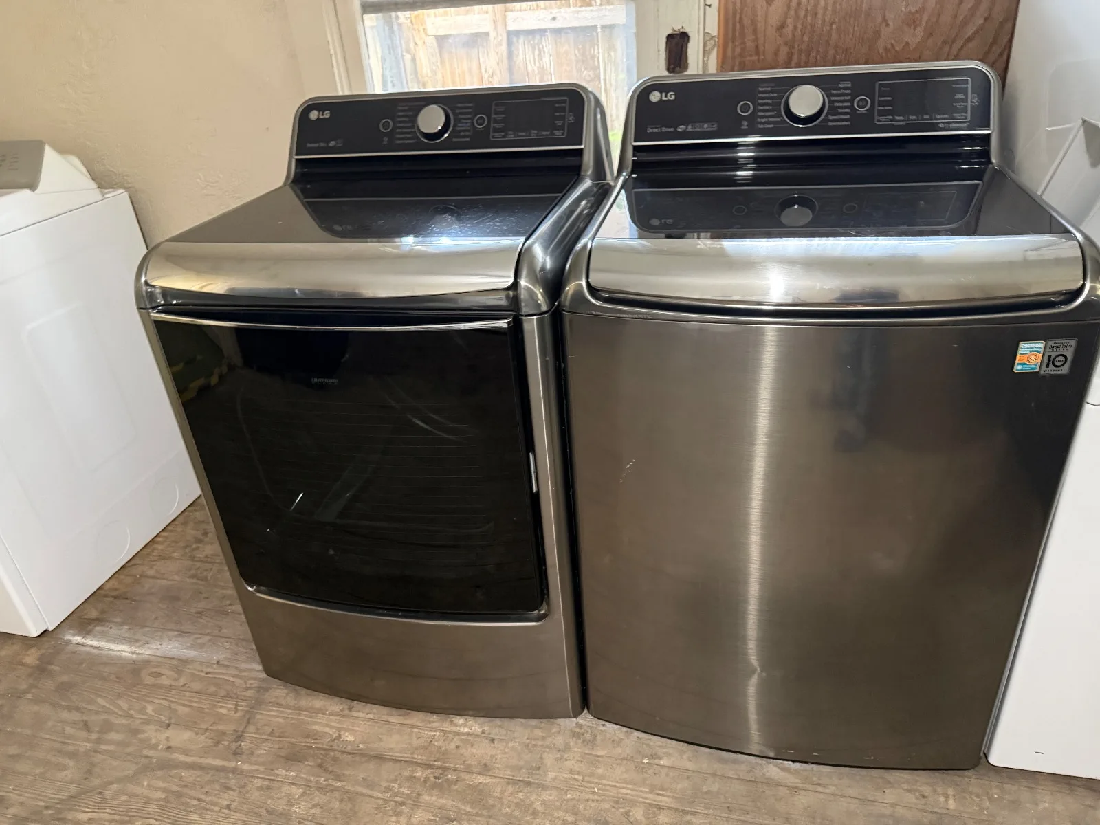 LG Mega Capacity Washer & Electric Dryer Set