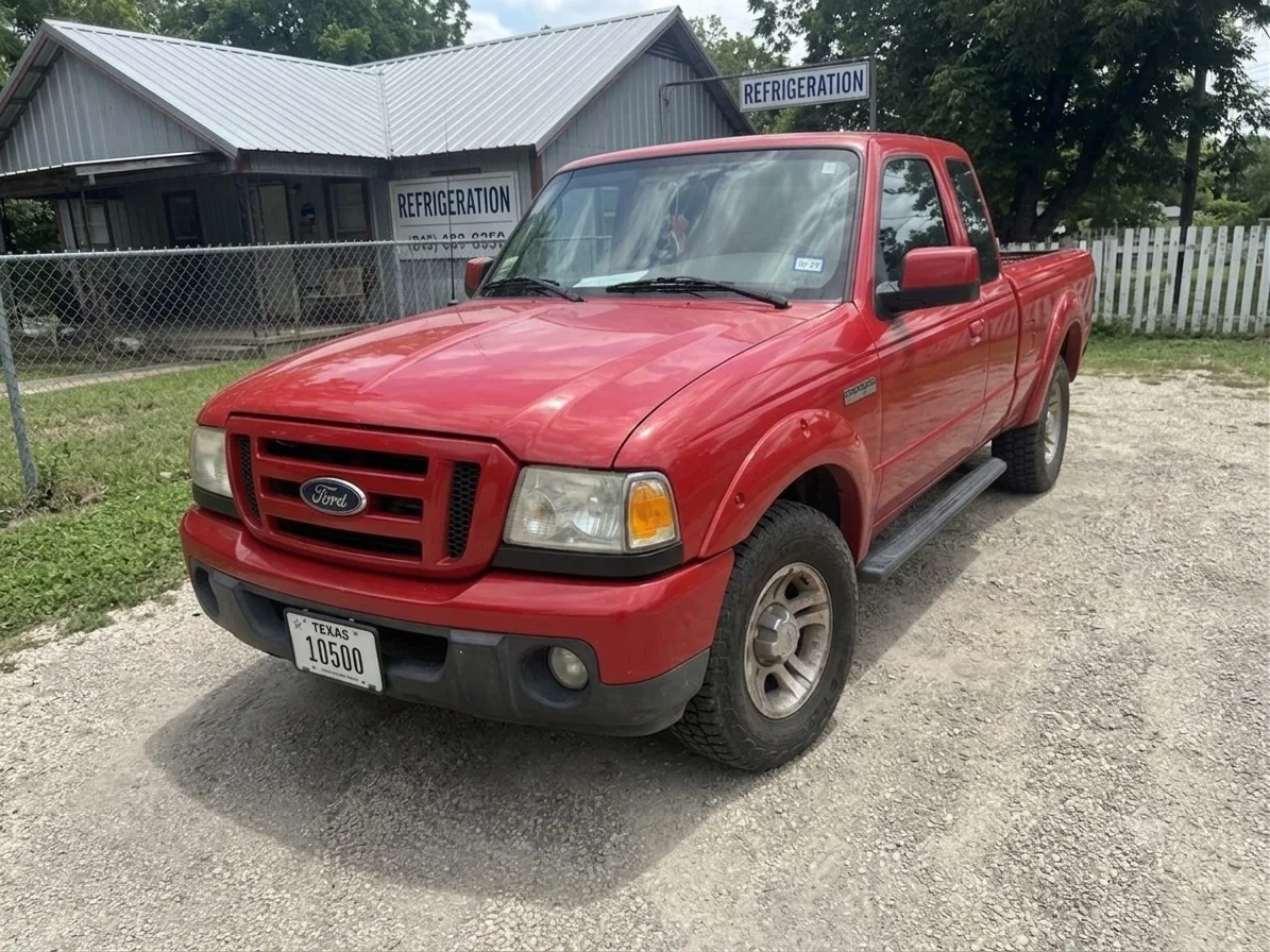 2011 Ford Ranger Cabina Extendida V6, 121k Millas, Automática - ¡Lista para Trabajar!